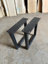 Load image into Gallery viewer, Square-Shape Metal Table Legs
